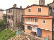 Villa in vendita a Castiglione di Garfagnana LU