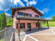 Villa in vendita a Castione della Presolana BG