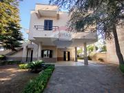 Villa in vendita a Castrignano De' Greci