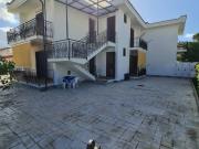 Villa in vendita a Cellole CE