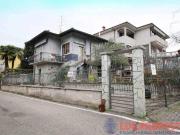 Villa in vendita a Ceriano Laghetto MB