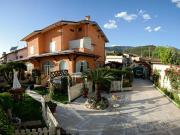 Villa in vendita a Cervaiolo Montignoso 500 mq Rif: 1086407