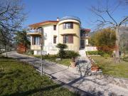 Villa in vendita a Cervaro