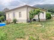 Villa in vendita a Cisano sul Neva SV