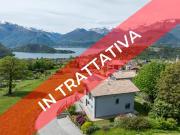 Villa in vendita a Colico