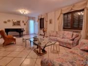 Villa in vendita a Colle di Val d'Elsa SI