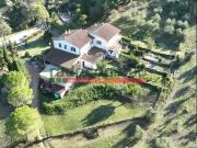 Villa in vendita a Collesalvetti LI