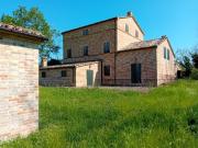 Villa in vendita a Colmurano MC