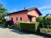 Villa in vendita a Comerio VA