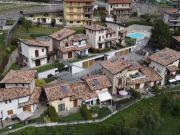 Villa in vendita a Costa Volpino BG