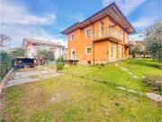 Villa in Vendita a Desenzano del Garda