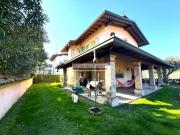 Villa in vendita a Desenzano del Garda BS