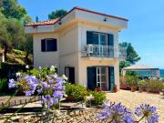 Villa in vendita a Diano Arentino IM