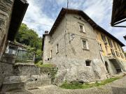 Villa in vendita a Dongo CO