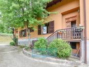 Villa in vendita a Erba CO