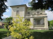 Villa in vendita a Erba CO
