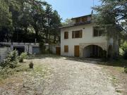 Villa in vendita a Fabriano AN