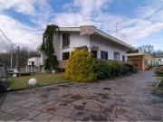 Villa in vendita a Fenegrò CO