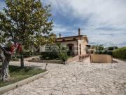 Villa bifamiliare in vendita a Foggia
