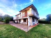 Villa in vendita a Follonica