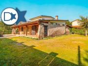 Villa in vendita a Forte Dei Marmi