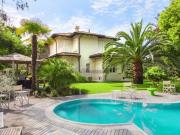 Villa in vendita a Forte Dei Marmi