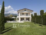 Villa in vendita a Forte dei Marmi, Centro