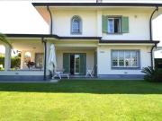 Villa in vendita a Forte dei Marmi LU