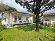 Villa in vendita a Forte dei Marmi LU