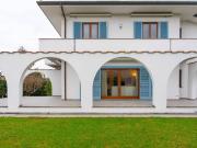 Villa in vendita a Forte dei Marmi LU