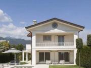 Villa in vendita a Forte dei Marmi LU