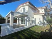 Villa in vendita a Forte dei Marmi LU