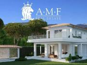 Villa in vendita a Forte dei Marmi LU