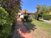 Villa in vendita a Forte dei Marmi LU