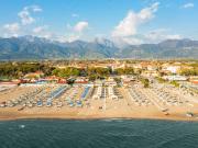 Villa in vendita a Forte dei Marmi LU