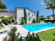 Villa in vendita a Forte dei Marmi LU
