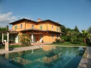 Villa in vendita a Forte dei Marmi LU
