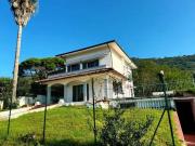 Villa in vendita a Fossone Carrara 300 mq Rif: 1334836