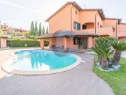 Villa in vendita a Frascati RM