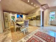 Villa in vendita a Garbagnate Milanese MI