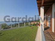 Villa in Vendita a Gardone Riviera