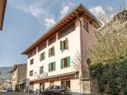 Villa in vendita a Gazzaniga
