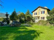 Villa plurifamiliare in vendita a Genova