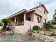 Villa in vendita a Genzano di Roma RM