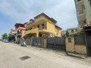 Villa in vendita a Giugliano In Campania