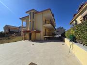 Villa in vendita a Giugliano in Campania NA