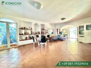Villa in vendita a Giugliano in Campania NA