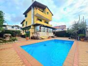 Villa in vendita a Giugliano in Campania NA