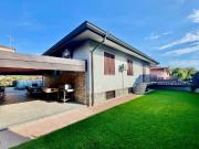 Villa in vendita a Grezzago MI