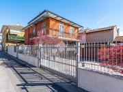 Villa in vendita a Lainate MI